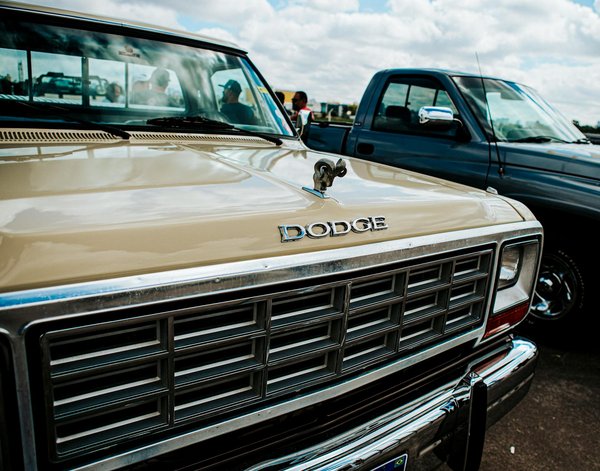 Scopri le tecniche di frenata sicura essenziali per ogni motociclista